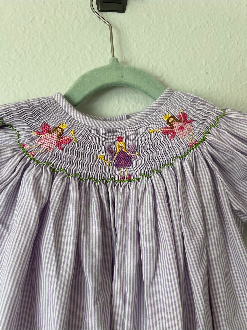 Smocked Giraffe Tooth Fairy Girl’s Striped Dress 18 month - Picture 2 of 3